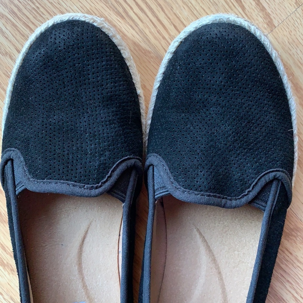 Clarks Suede Slip-ons - Picture 5 of 10